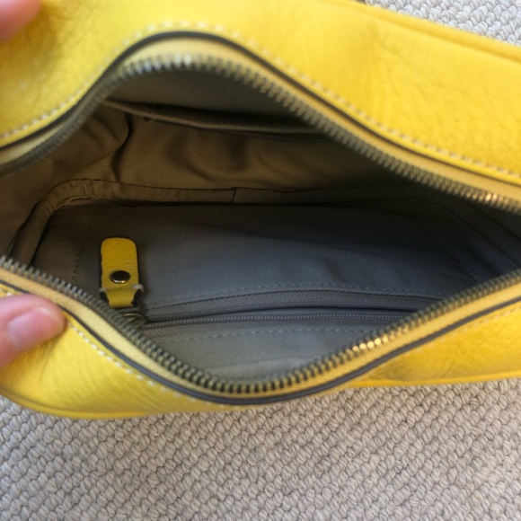 J Crew NWT 100% leather crossbody bag yellow - Picture 8 of 12